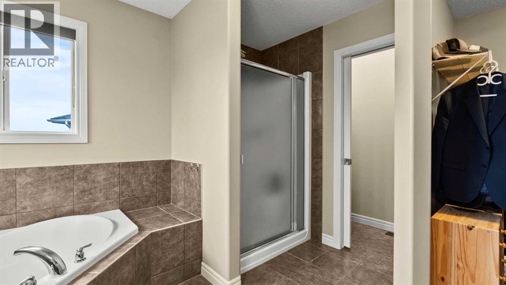 153 Heritage Bay, Cochrane