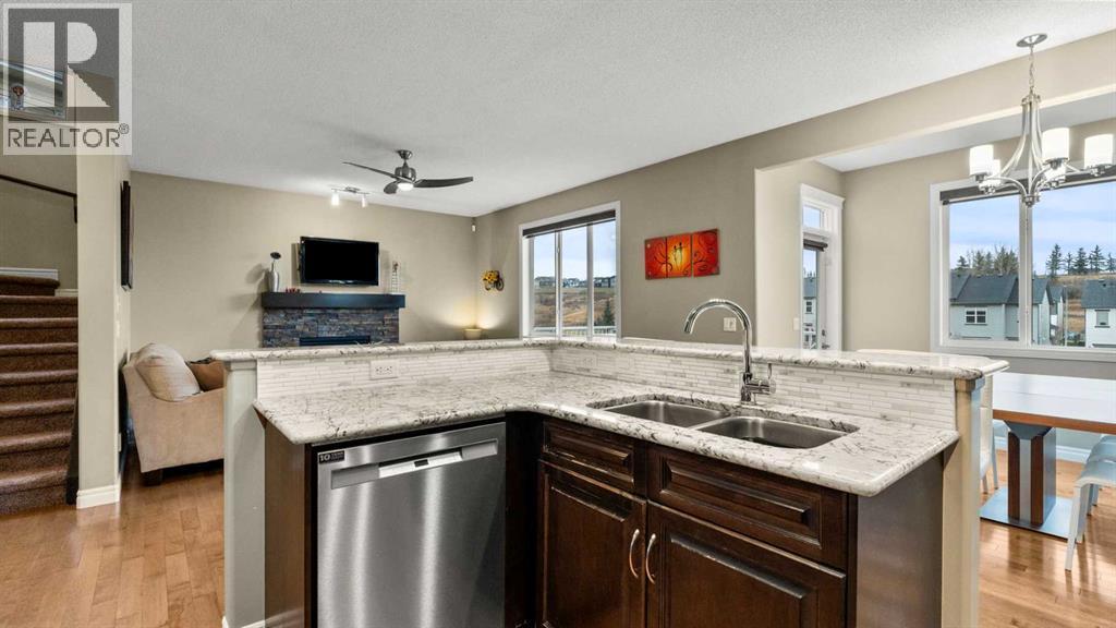 153 Heritage Bay, Cochrane