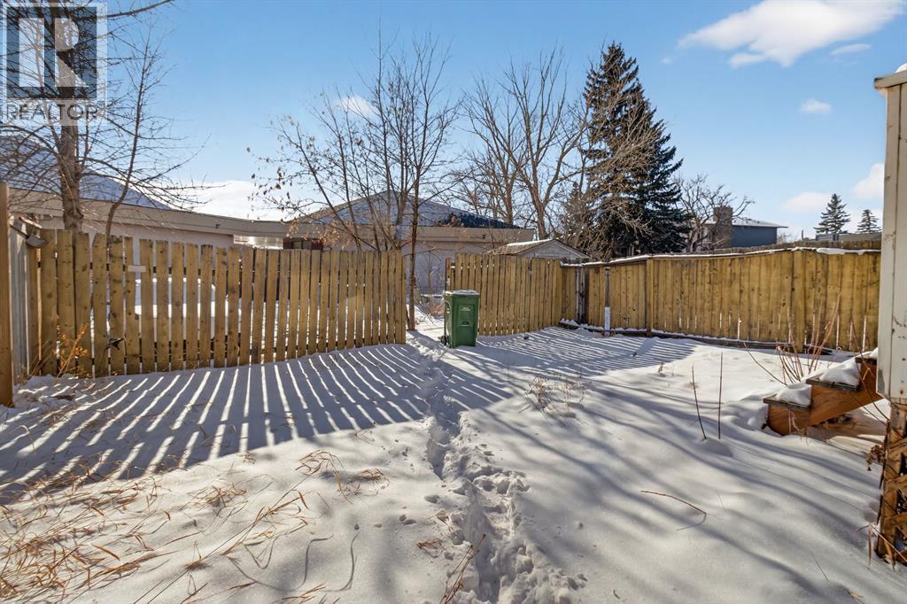 Single Family House for Sale in  Templeby Way NE Temple Calgary 