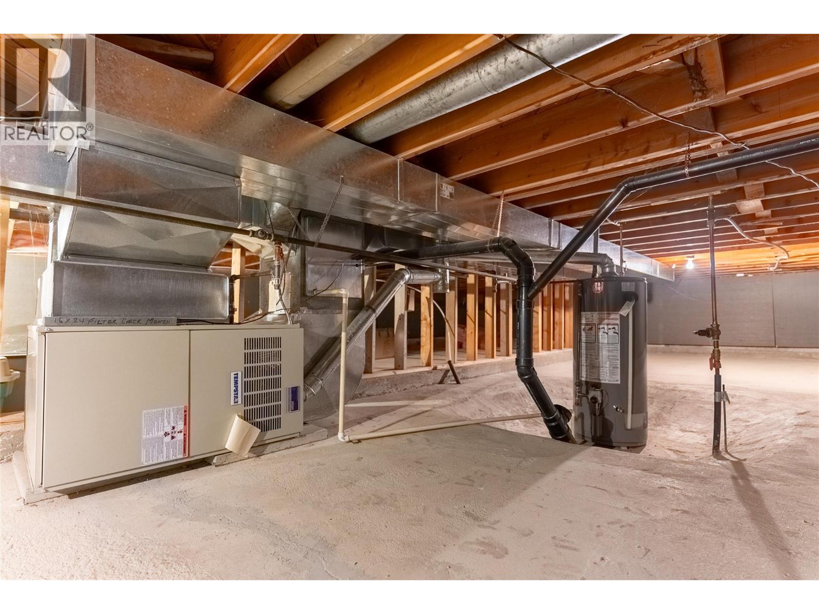 611 PINE Street, Ashcroft