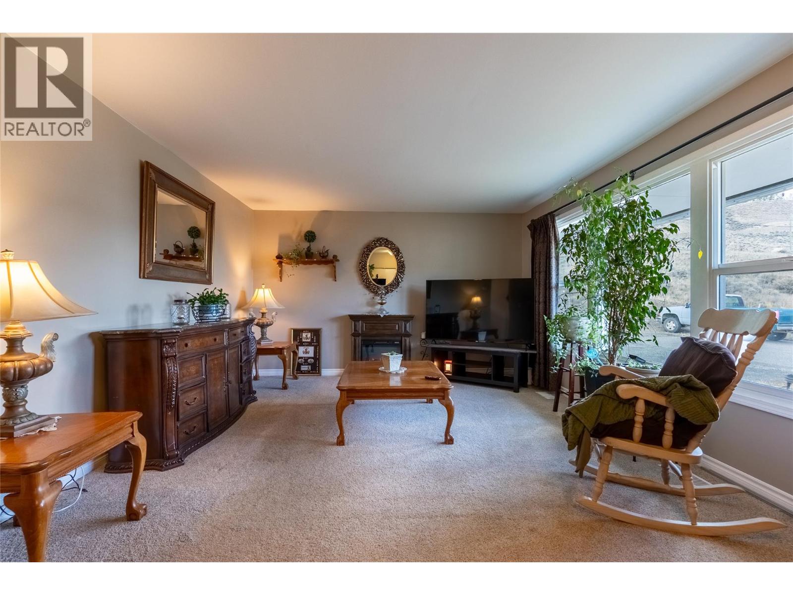 611 PINE Street, Ashcroft