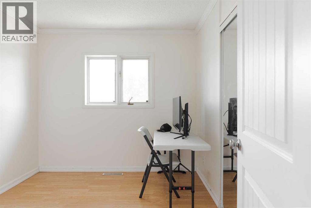 32 Moberly Crescent, Fort McMurray