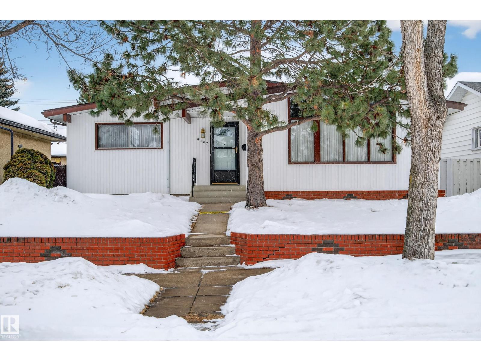 9407 98 ST - Main photo, Fort Saskatchewan, Alberta