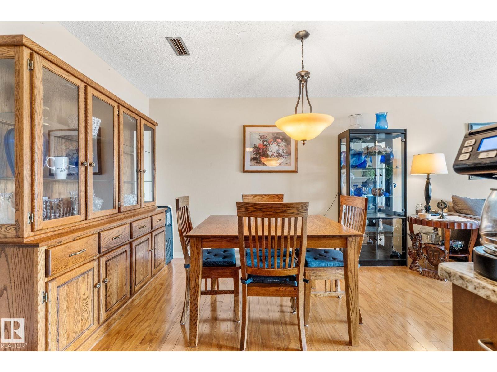 2324 151 AV NW - 13