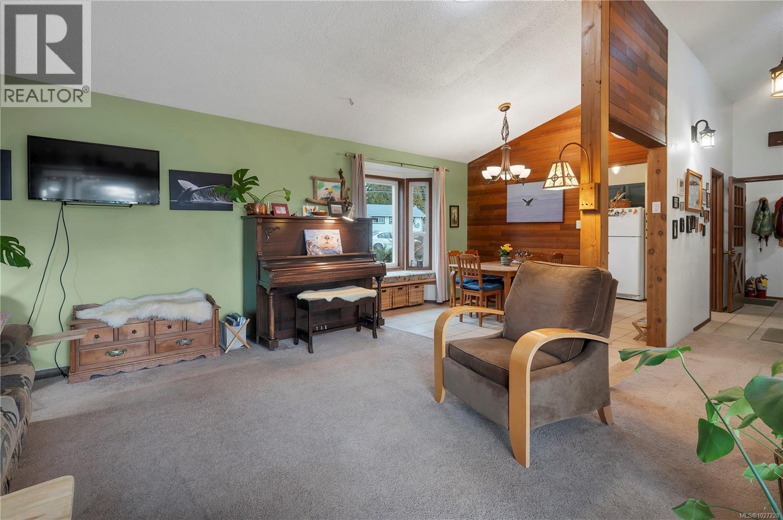 810 SHELLBOURNE BLVD - 6