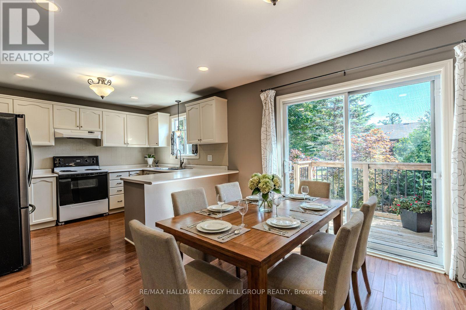 239 SIMCOE STREET - Photo 3 of 21, Clearview (Stayner), Ontario