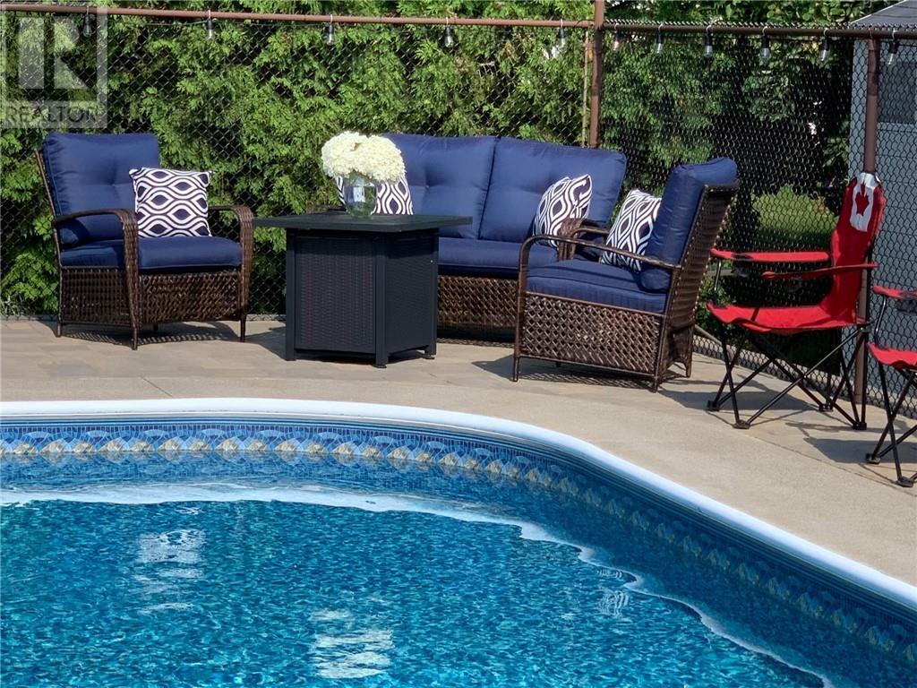 227 Cranbrook - Photo 3 of 3, Sudbury, Ontario