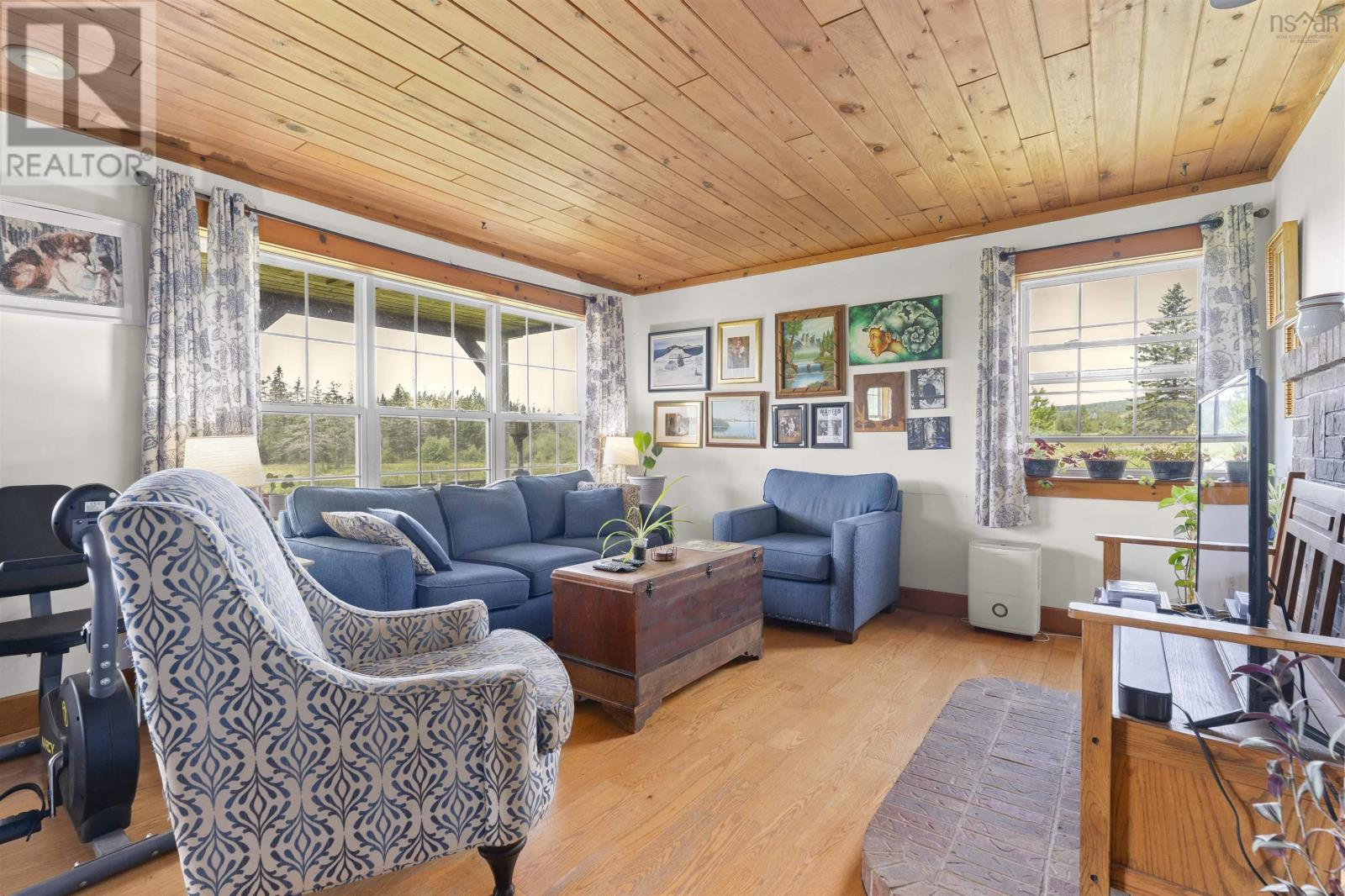 Property 6 of 51 of 1625 Station Road