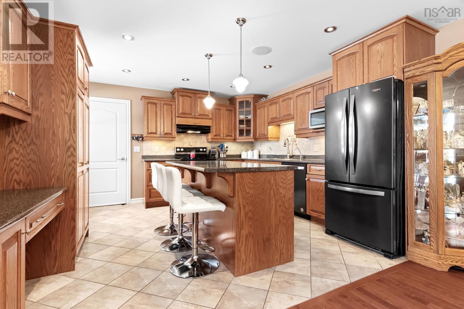 Property 19 of 51 of 110 Ridge Wood Court