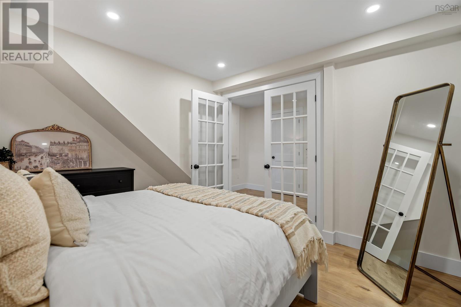 Property 31 of 49 of 187 Rankin Drive