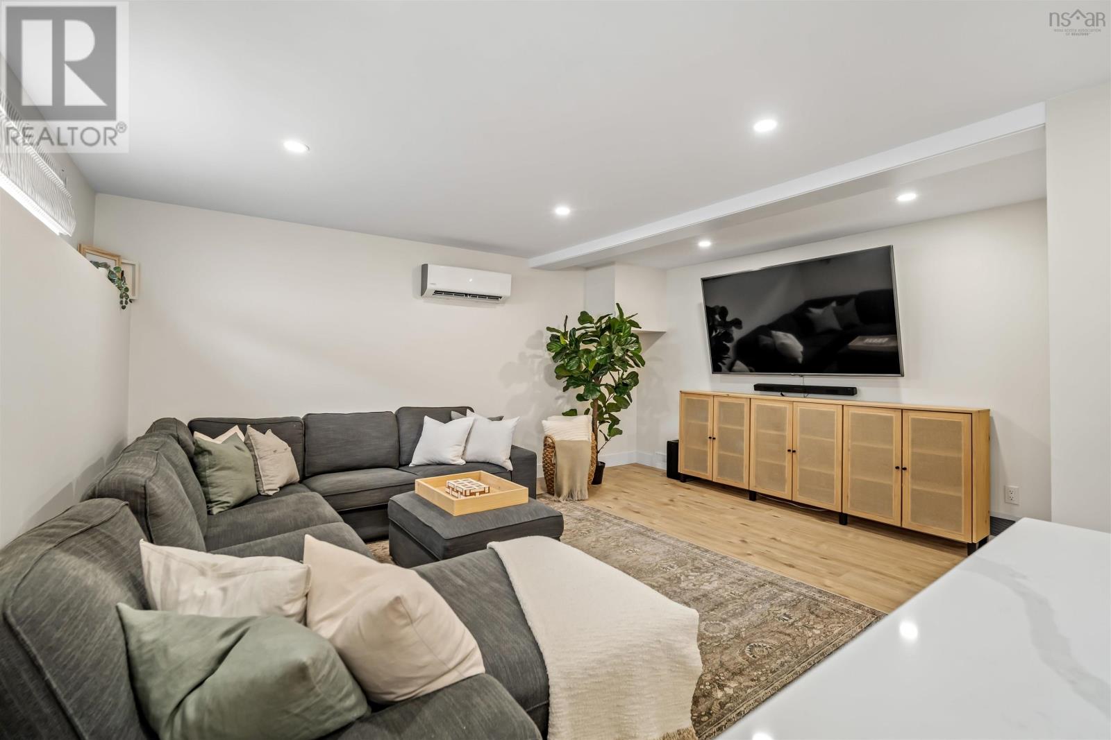 Property 38 of 49 of 187 Rankin Drive