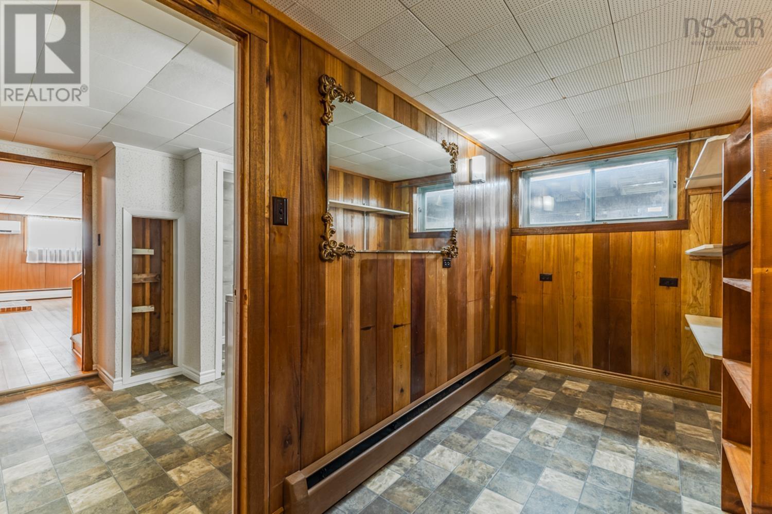 Property 27 of 44 of 7 FAIRVIEW Drive