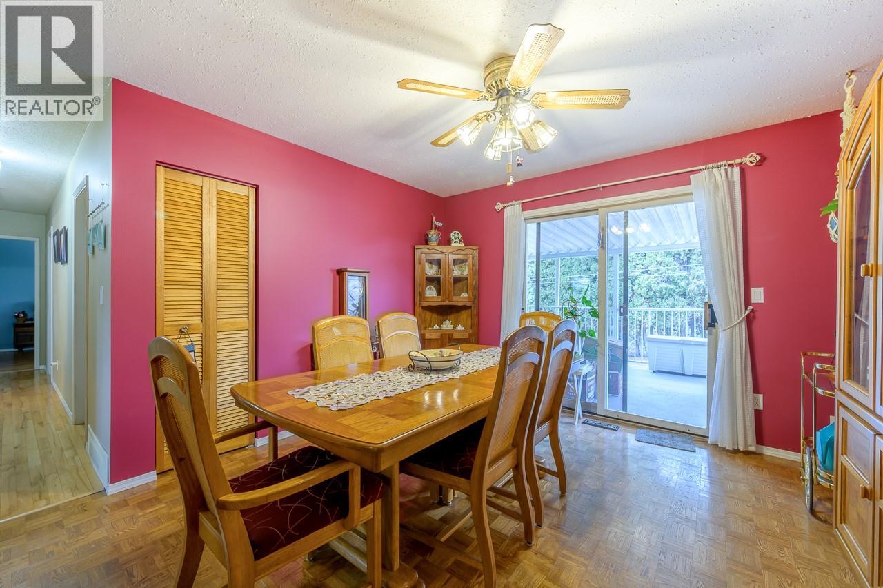 1743 SHERIDAN Drive, Kamloops