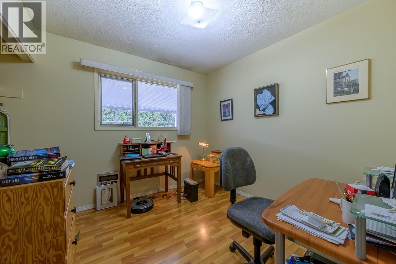 1743 SHERIDAN Drive, Kamloops