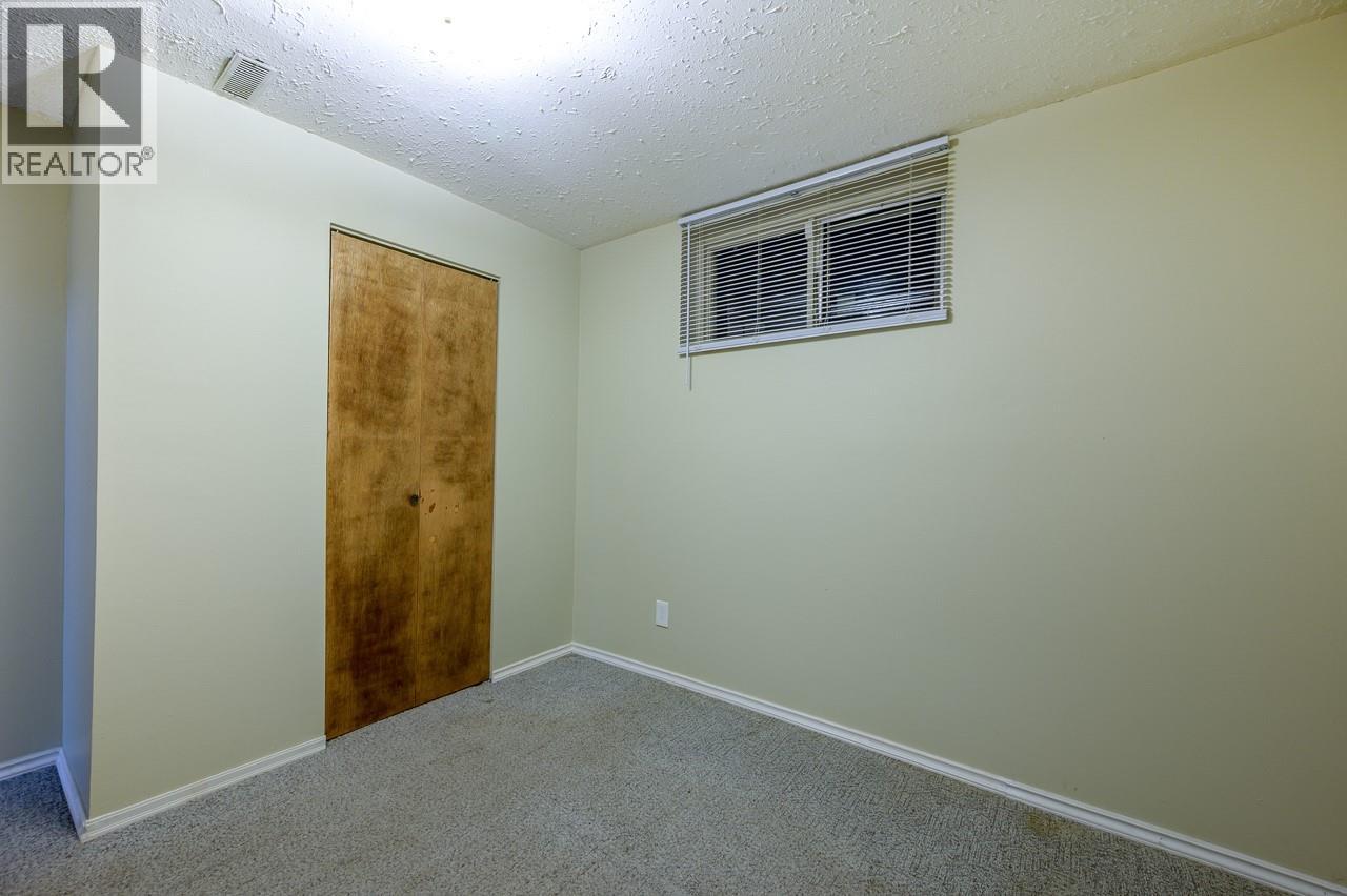 1743 SHERIDAN Drive, Kamloops