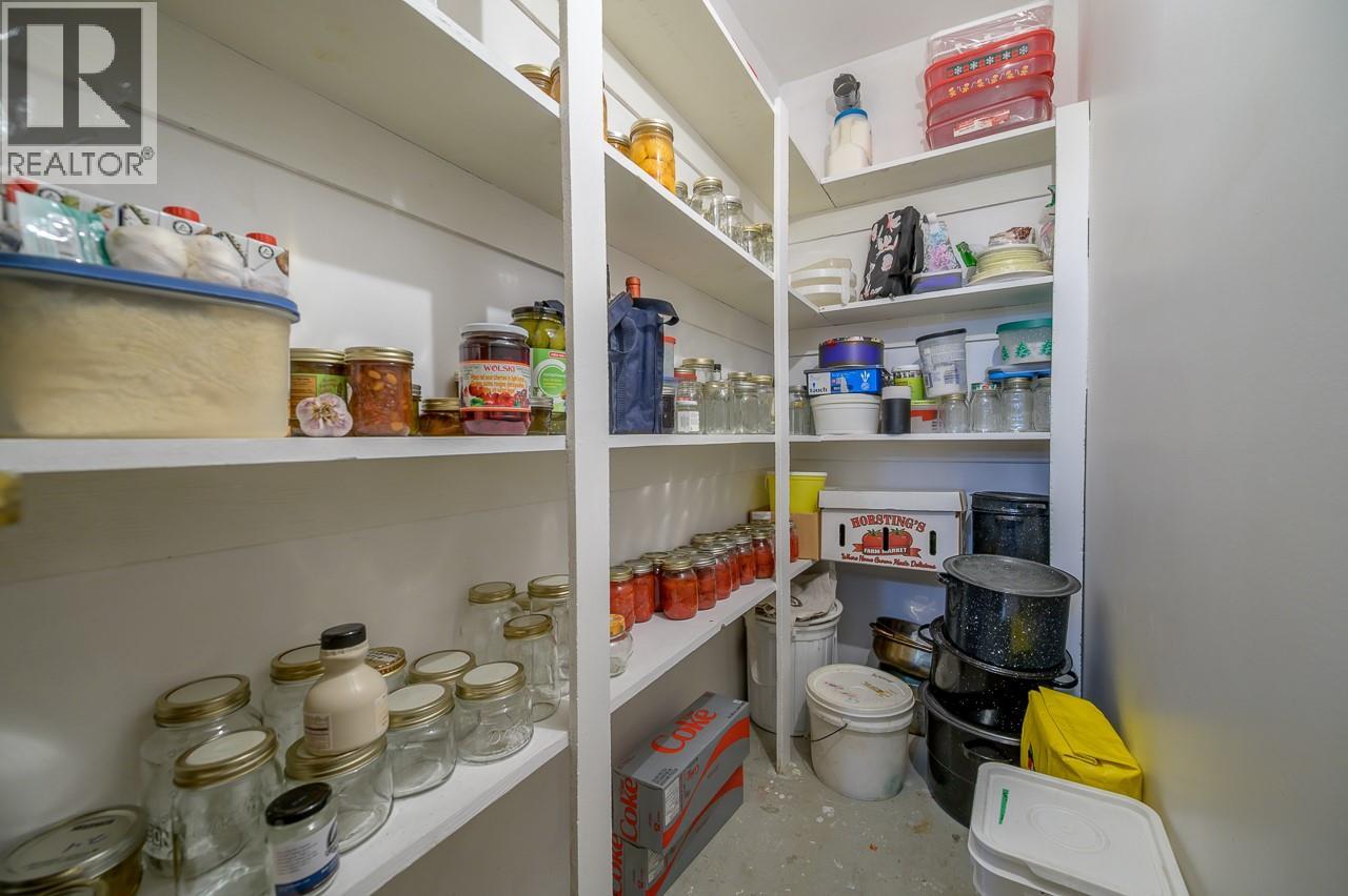 1743 SHERIDAN Drive, Kamloops