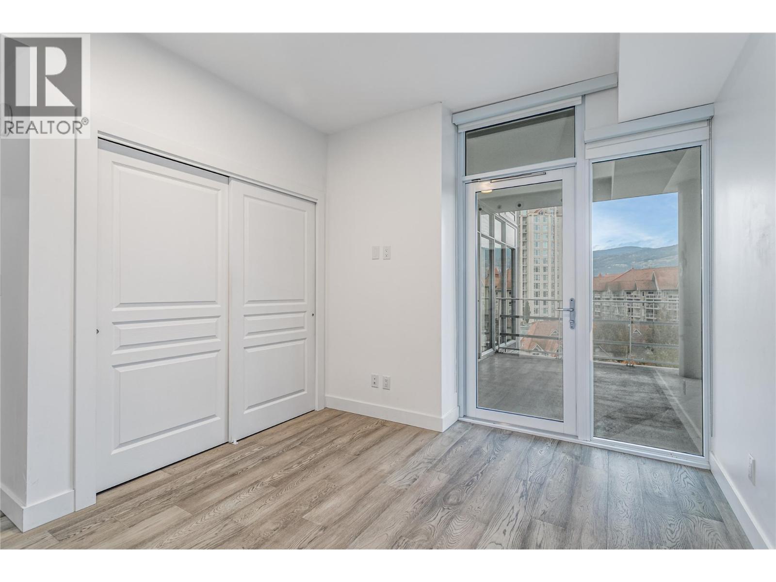 502 1151 Sunset Drive, Kelowna