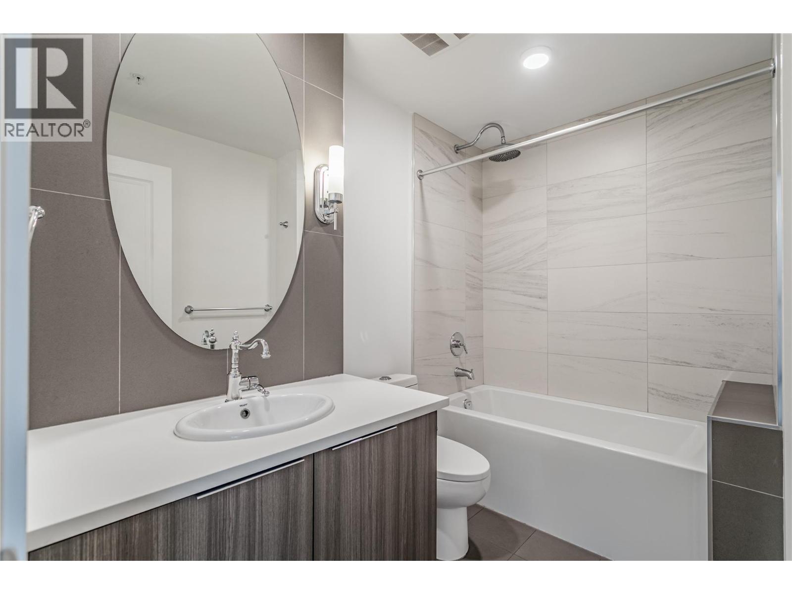 502 1151 Sunset Drive, Kelowna