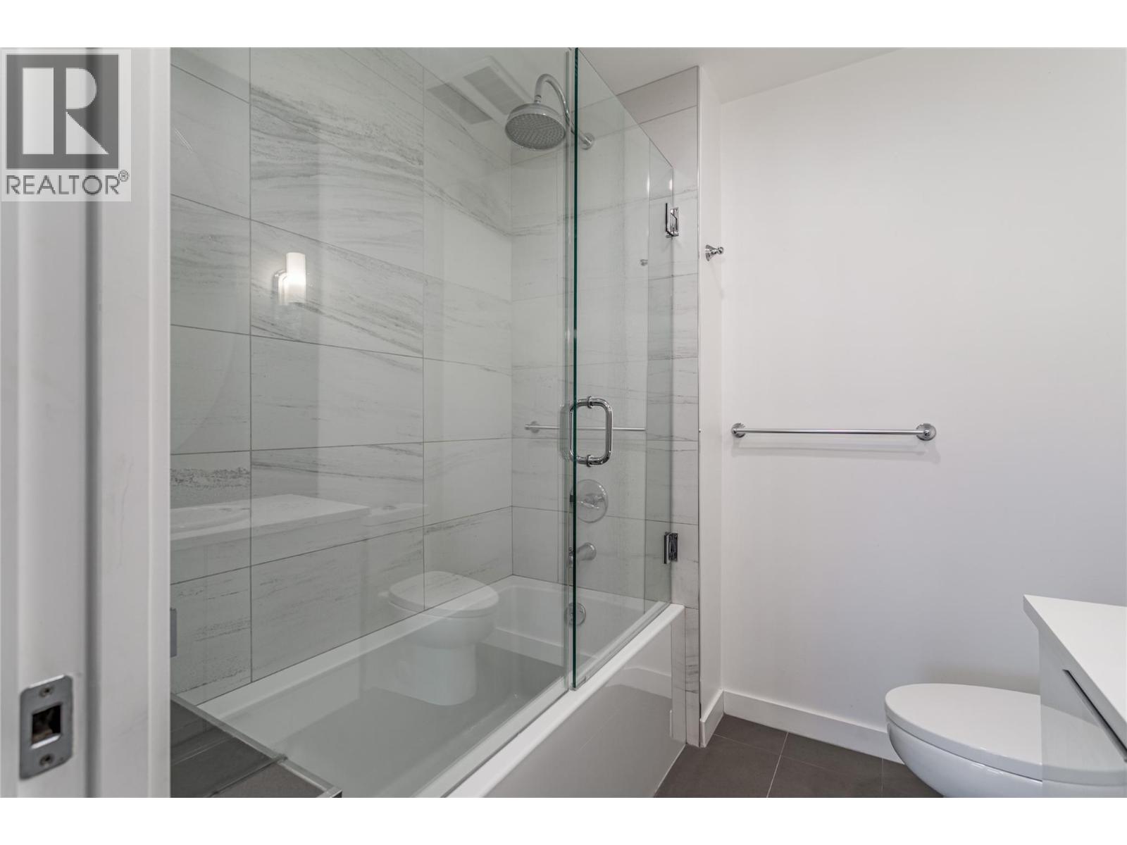 502 1151 Sunset Drive, Kelowna