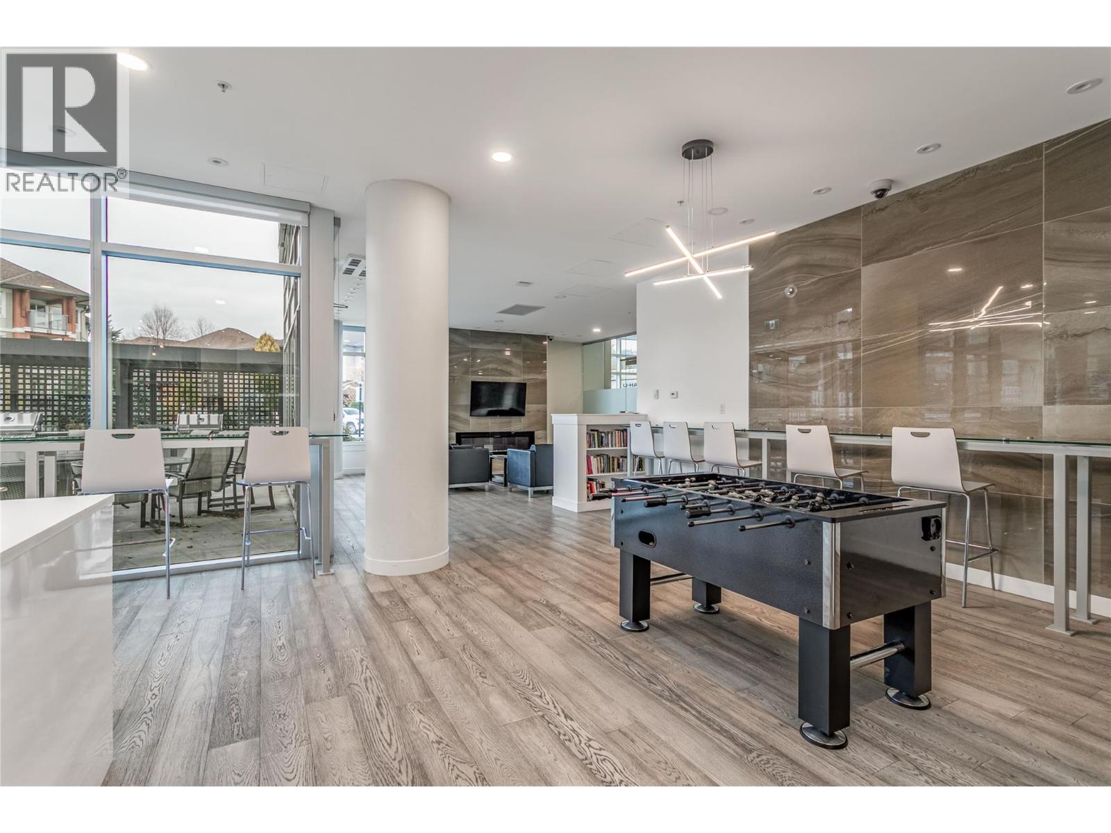 502 1151 Sunset Drive, Kelowna