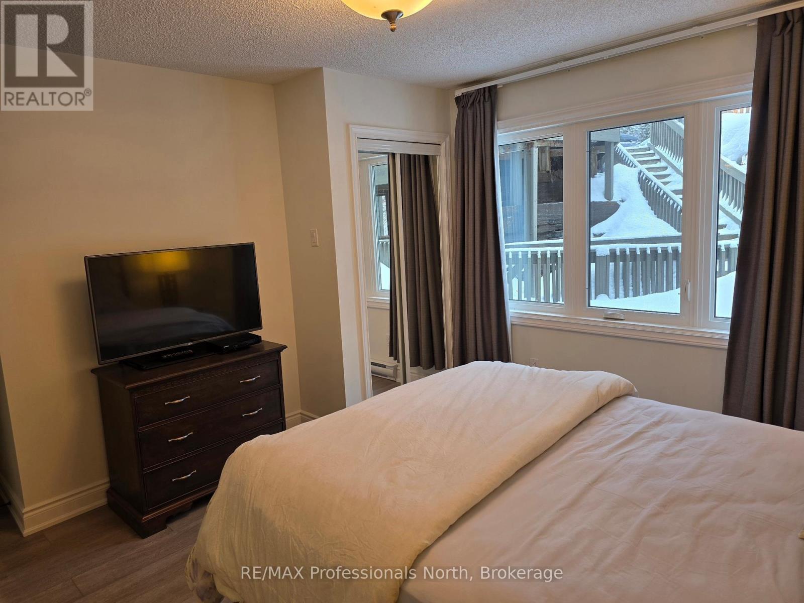 #105 32 DEERHURST GREENS DRIVE - 16