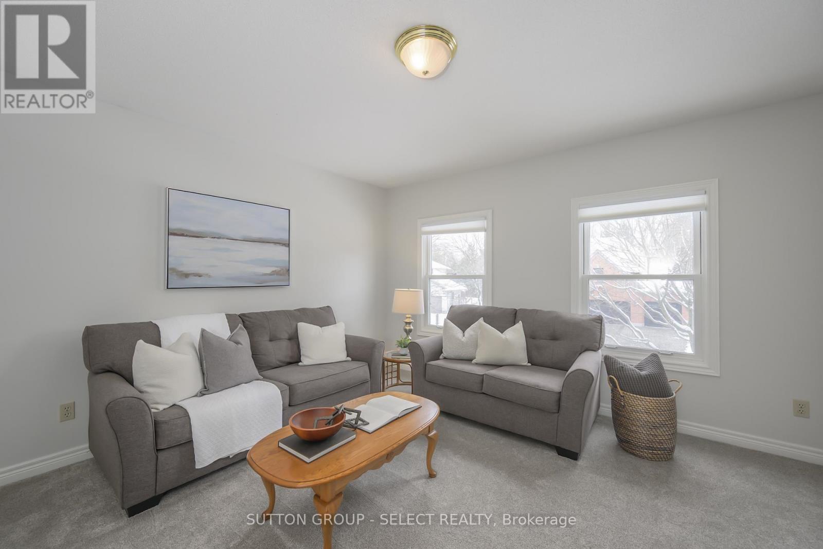 15 MARCUS CRESCENT, London North (North A), Ontario