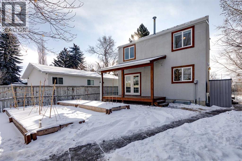 Single Family House for Sale in  A Avenue SE Dover Calgary 