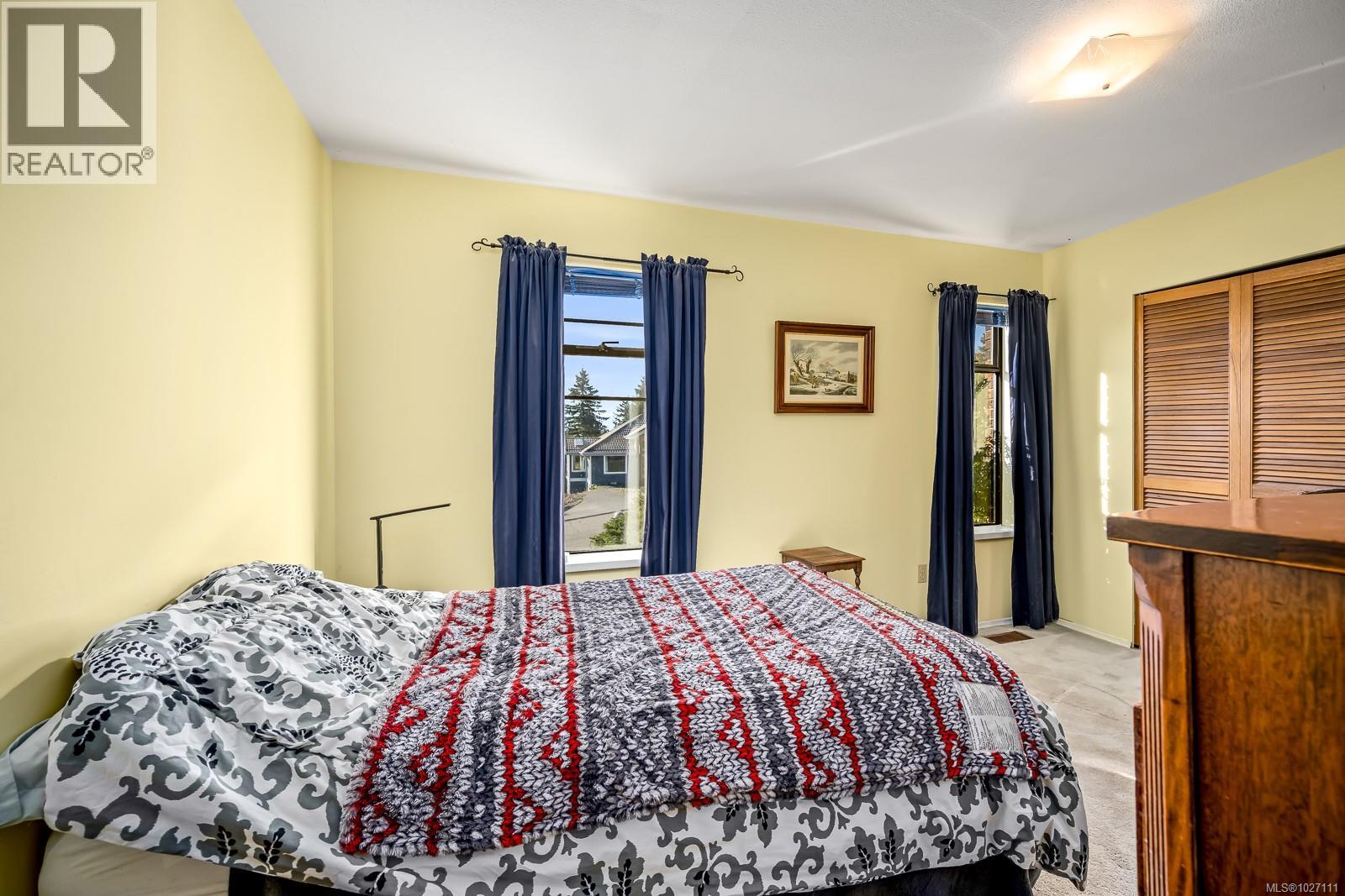 542 Washington Cres, Courtenay