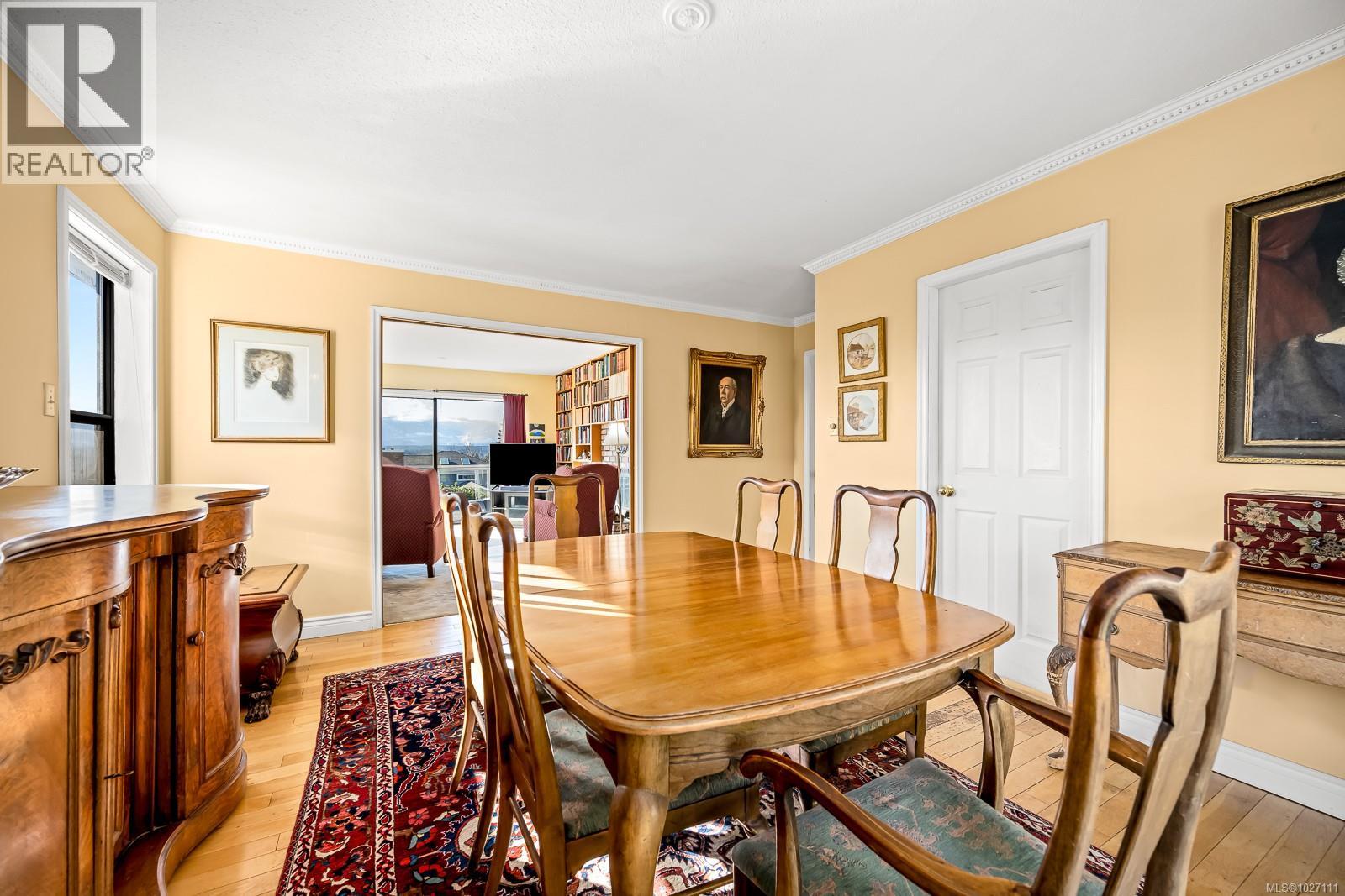 542 Washington Cres, Courtenay