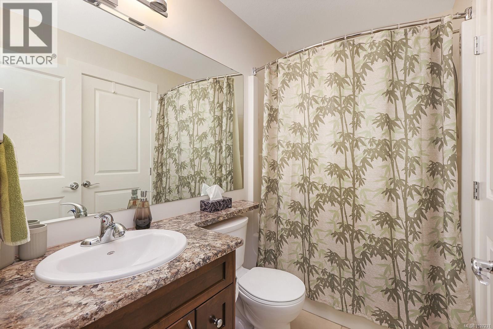 52 700 Lancaster Way, Comox