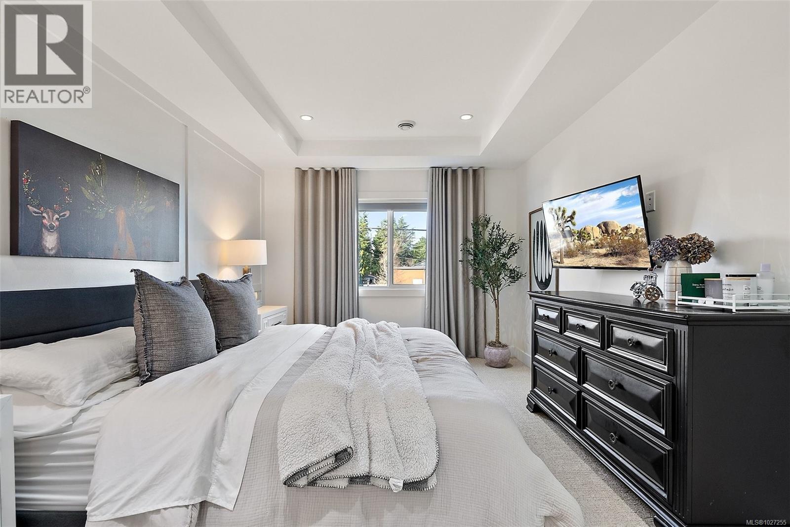  4240 Springridge Crescent, Saanich