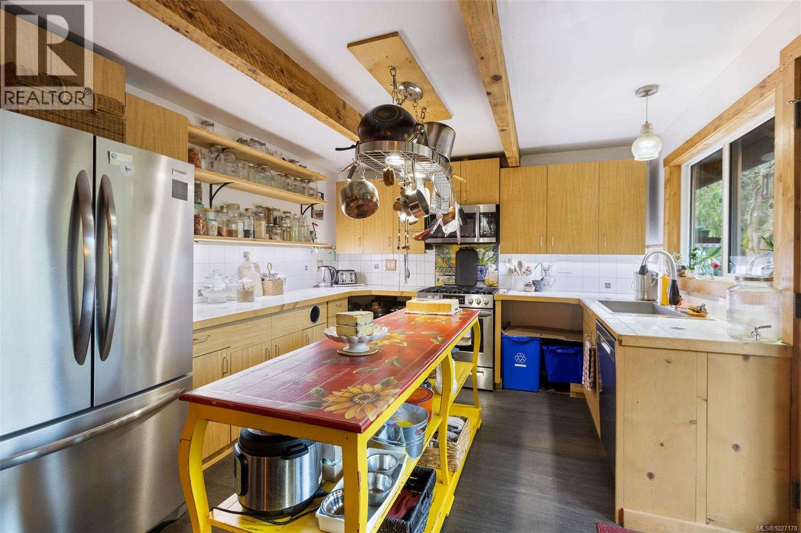 2993 Robinson Rd, Sooke