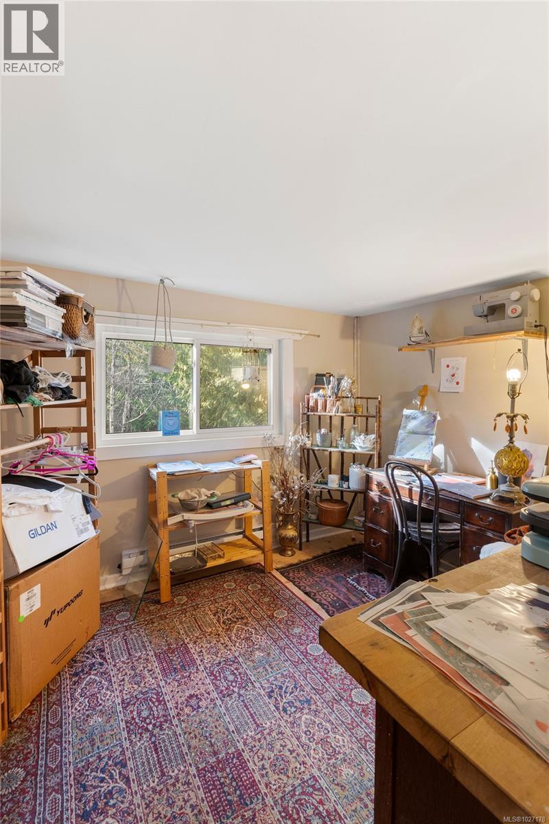 2993 Robinson Rd, Sooke