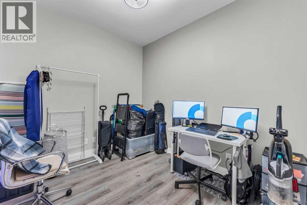 Single Family House for Sale in    Avenue NE Bridgeland/Riverside Calgary 