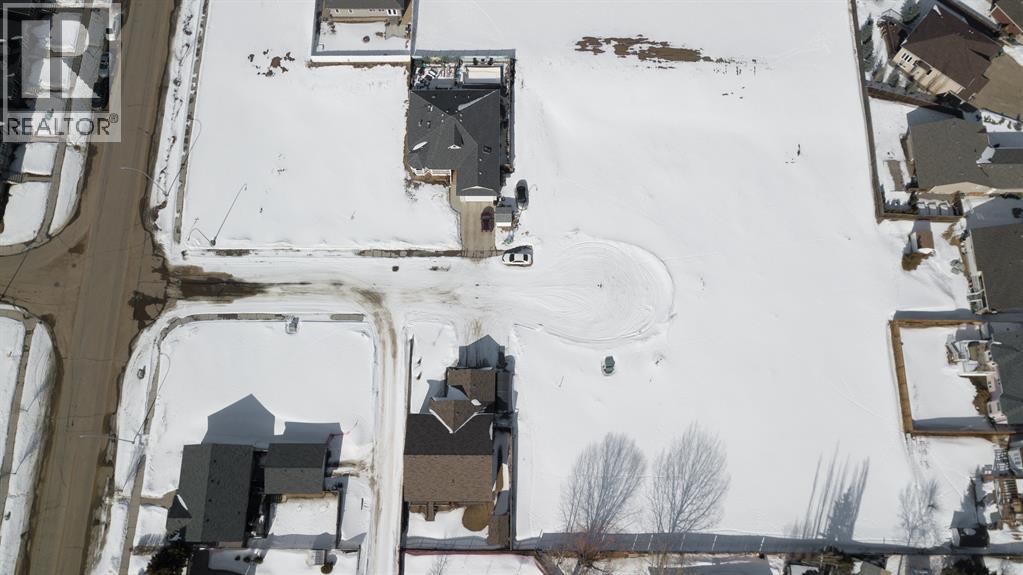 4313 73 Street - Photo 3 of 3, Camrose, Alberta