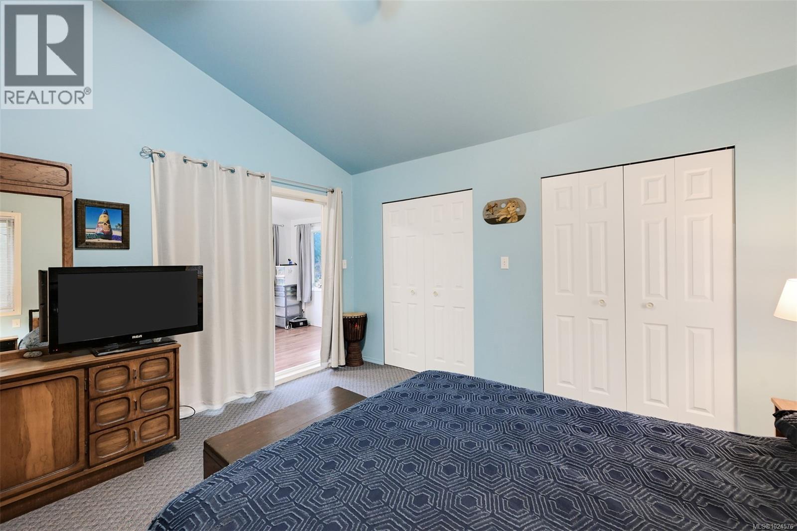 2035 Herd Rd, Duncan