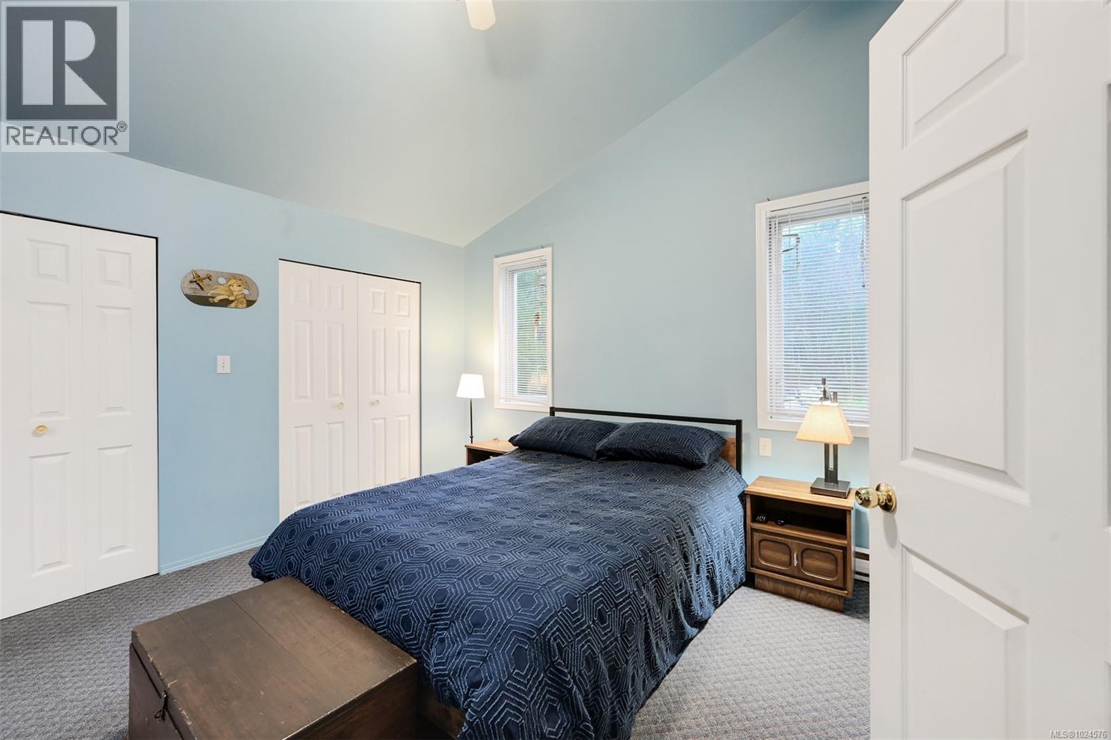 2035 Herd Rd, Duncan