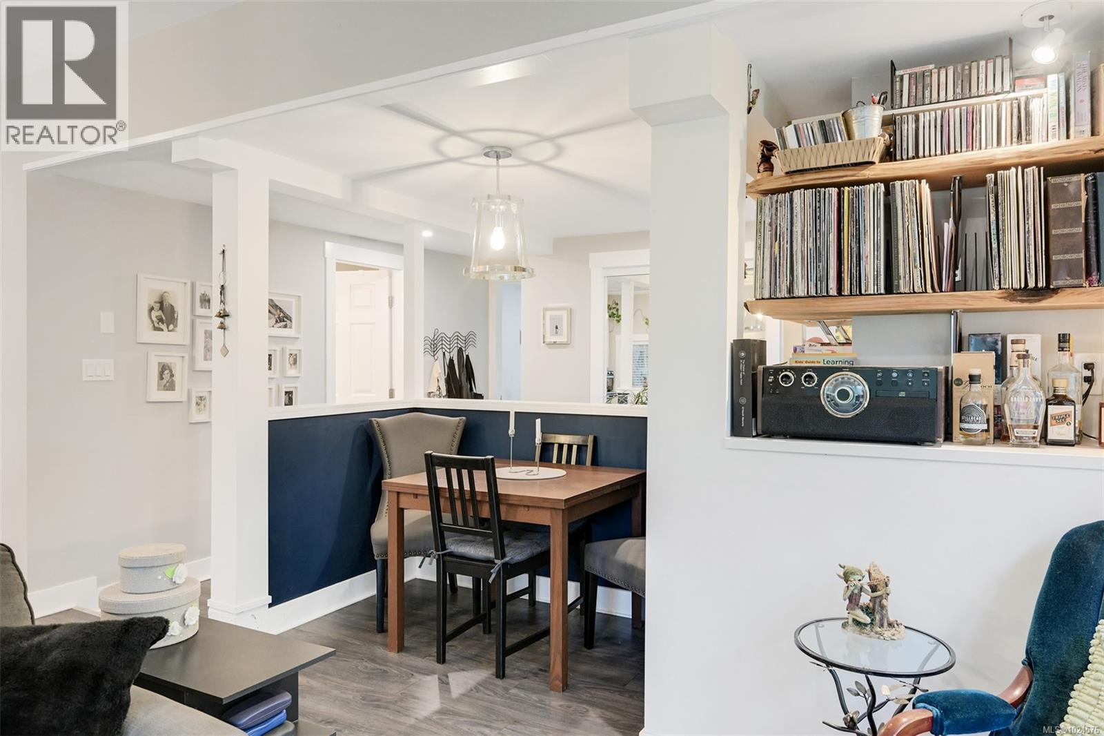 2035 Herd Rd, Duncan