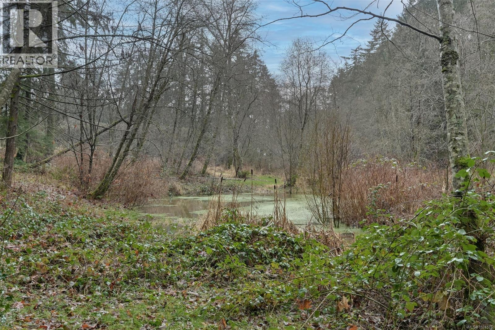 2035 Herd Rd, Duncan