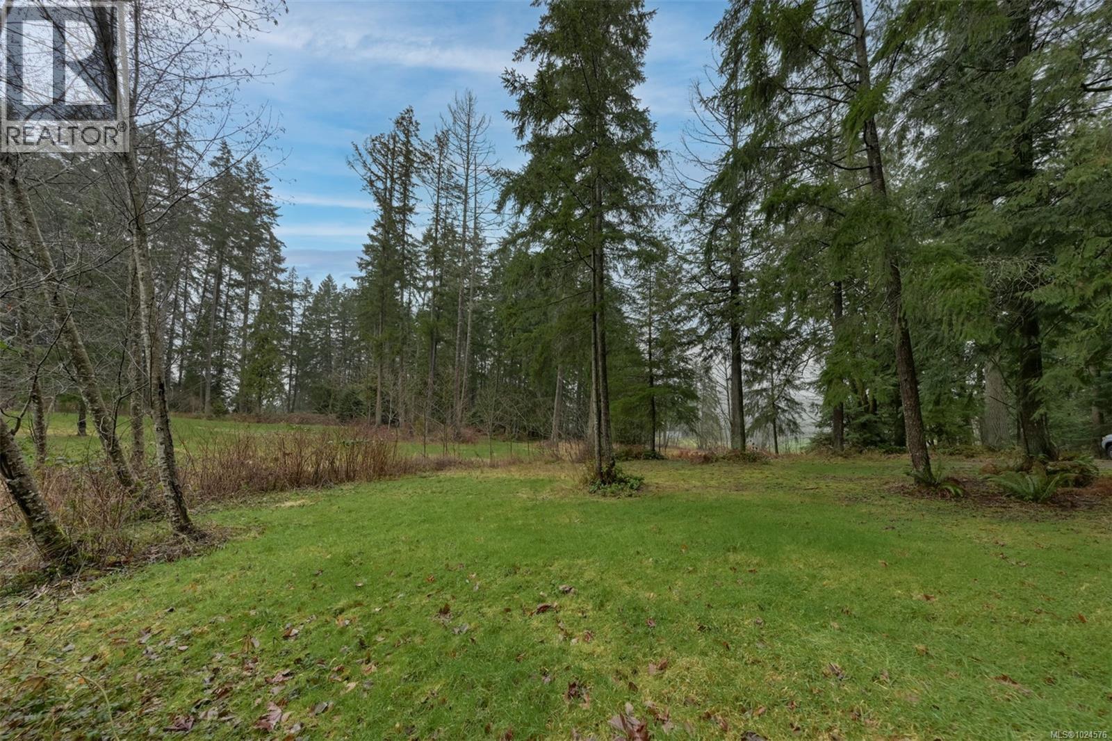 2035 Herd Rd, Duncan