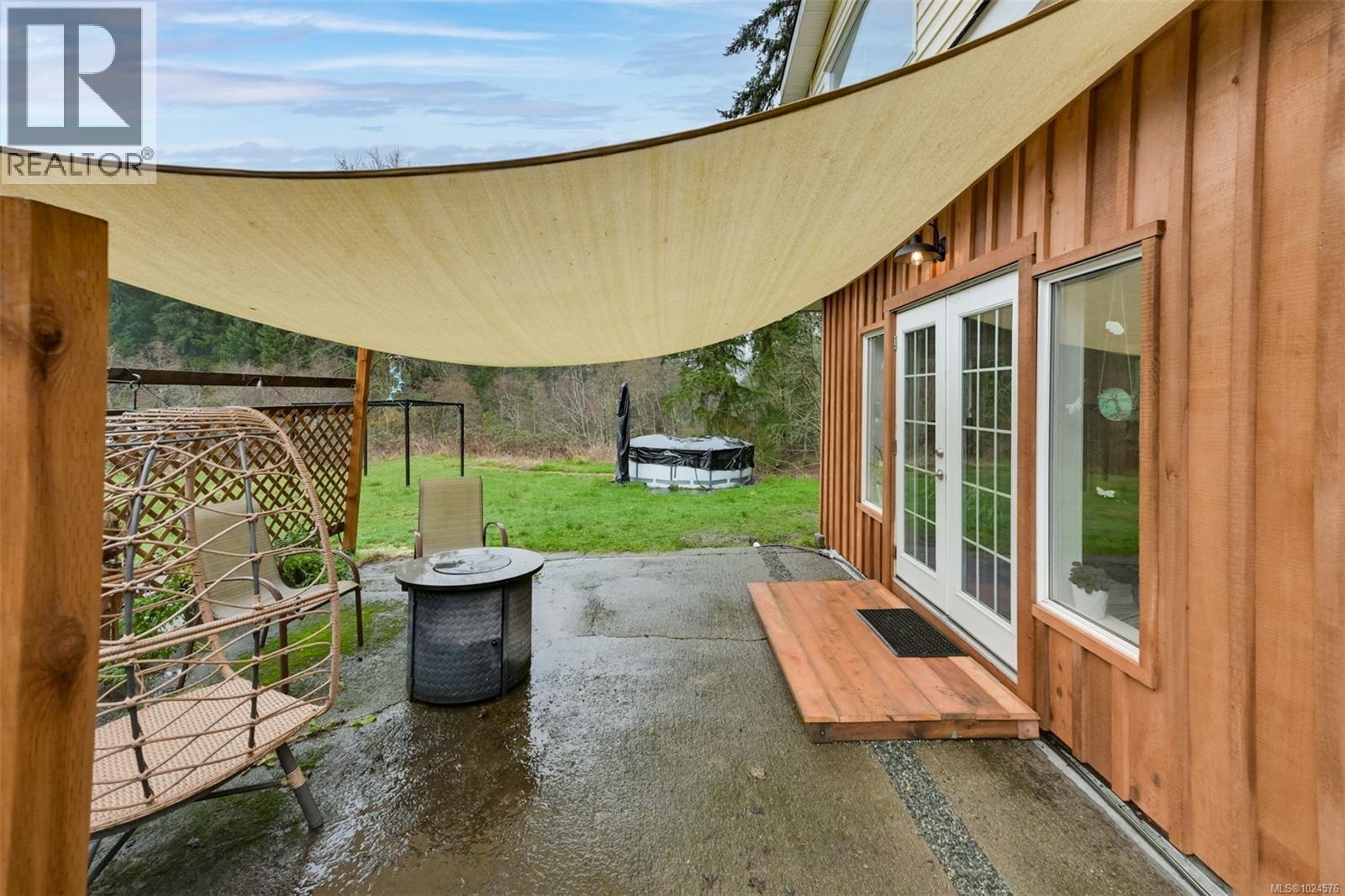 2035 Herd Rd, Duncan