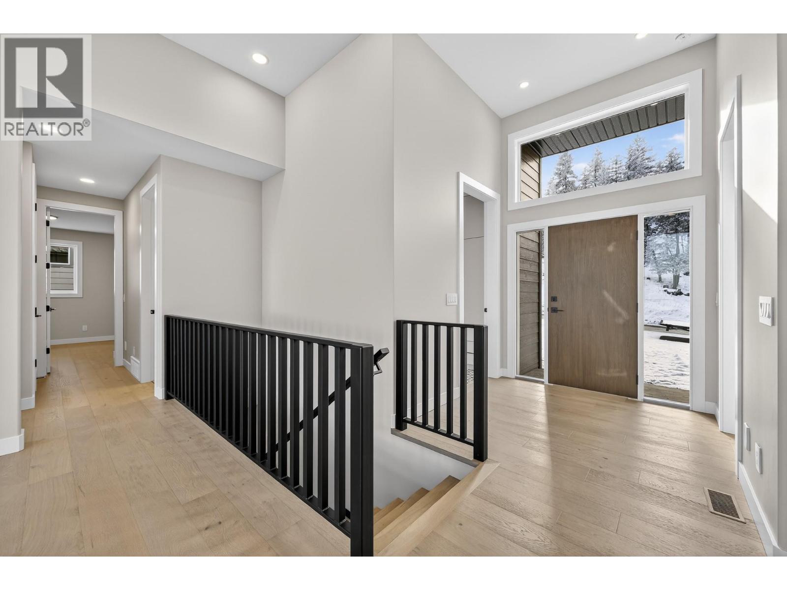 2138 LINFIELD Drive, Kamloops