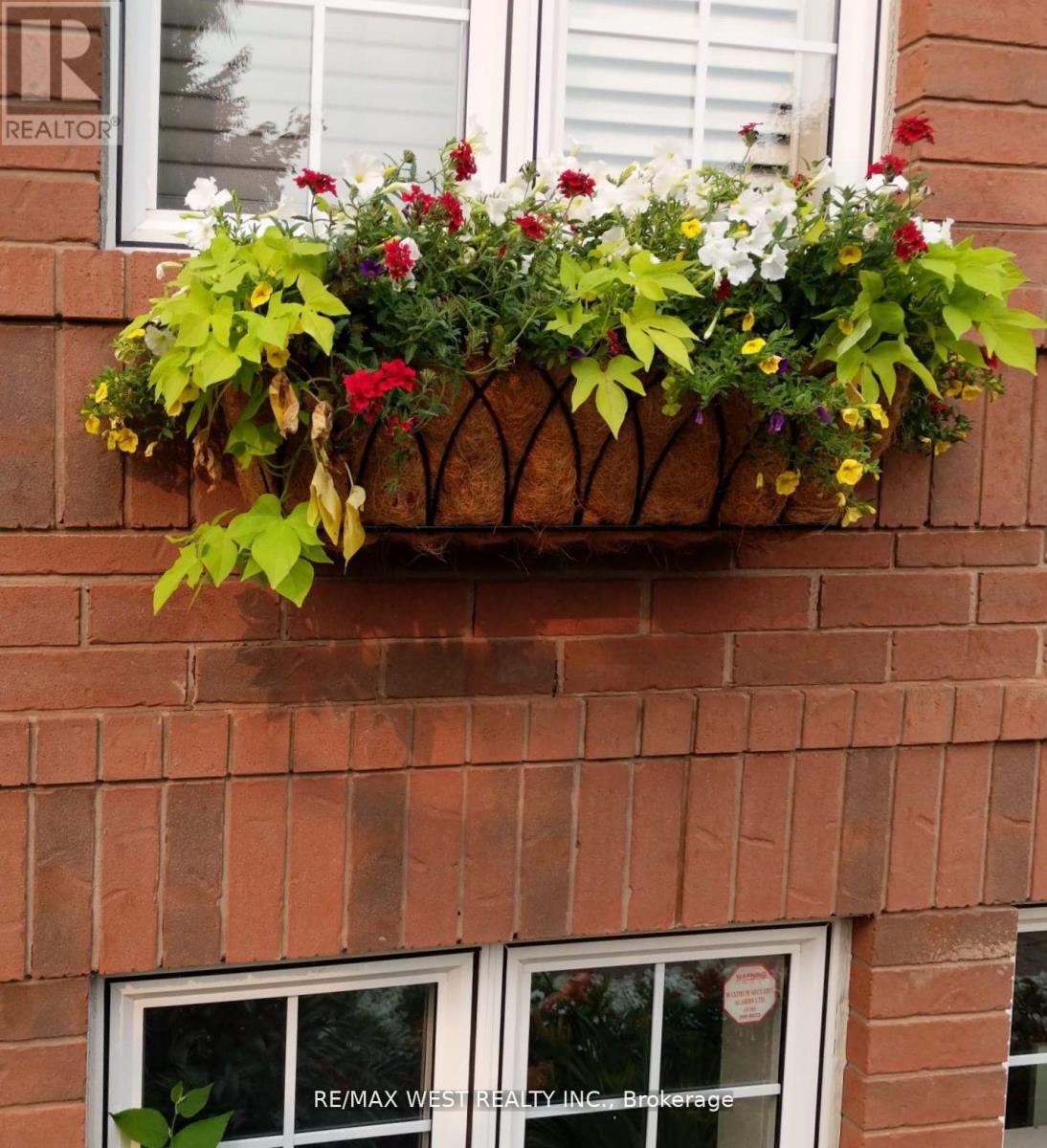 2223 LAPSLEY CRESCENT - Photo 4 of 22, Oakville (WM Westmount), Ontario