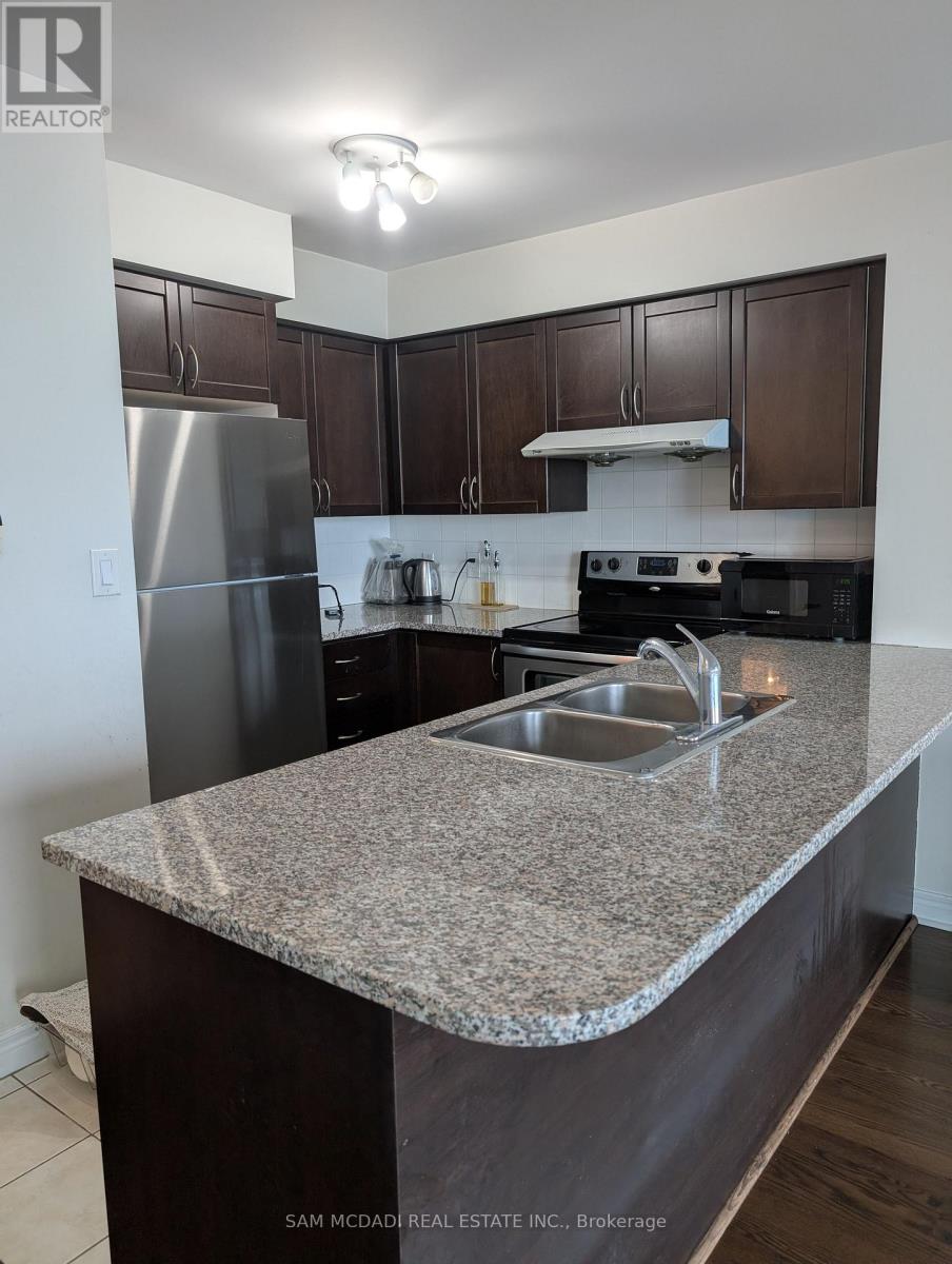 2702 - 208 ENFIELD PLACE - Photo 2 of 16, Mississauga (City Centre), Ontario