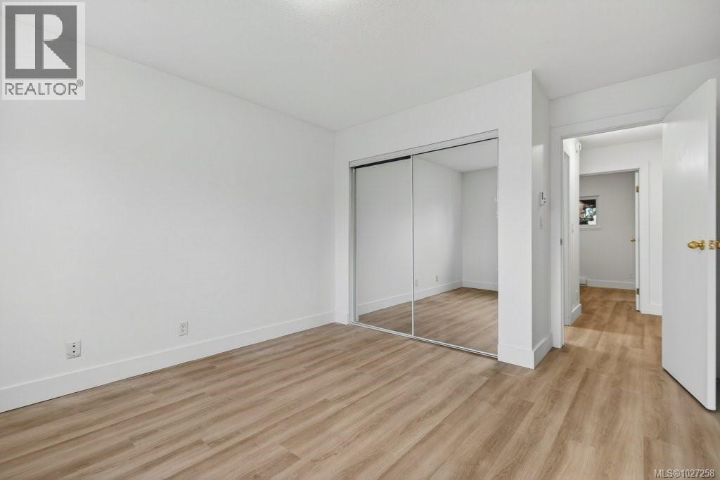 2327 Willemar Ave - 34