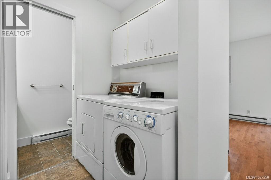 2327 Willemar Ave - 31