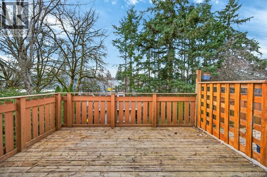 2327 Willemar Ave - 41