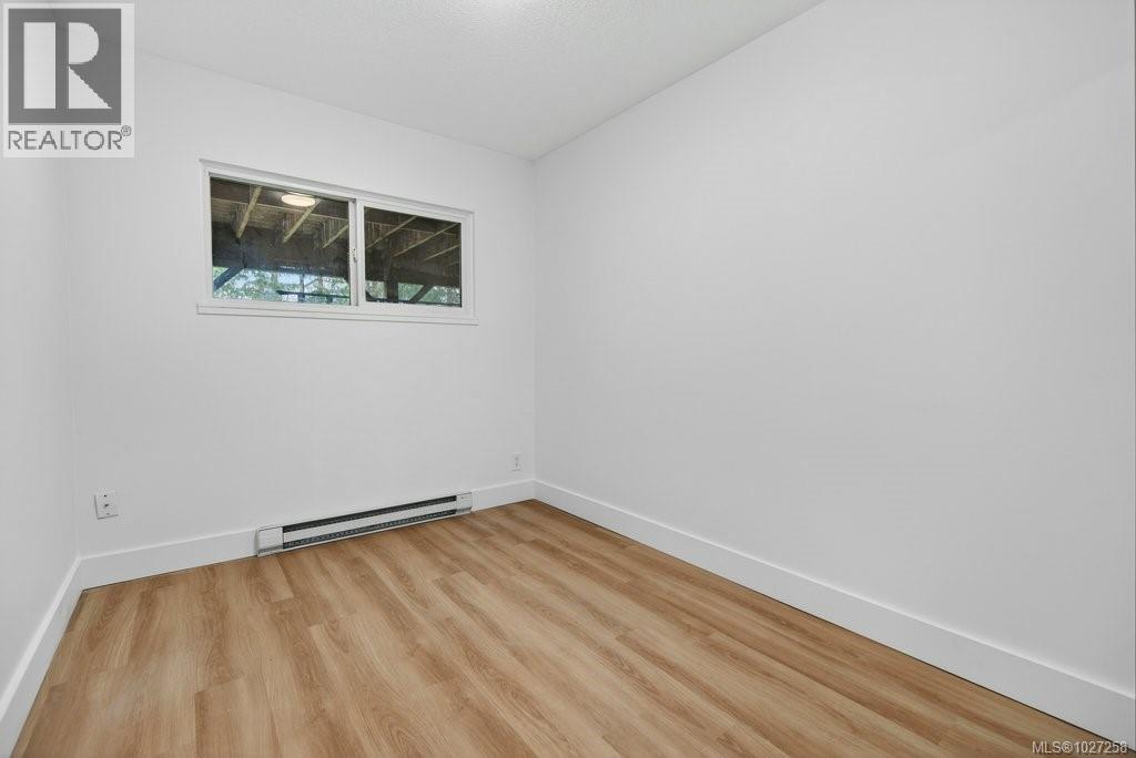 2327 WILLEMAR AVE - 36