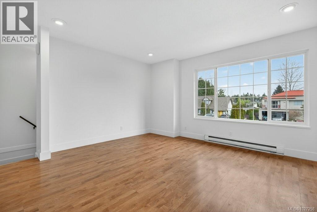 2327 Willemar Ave - 24