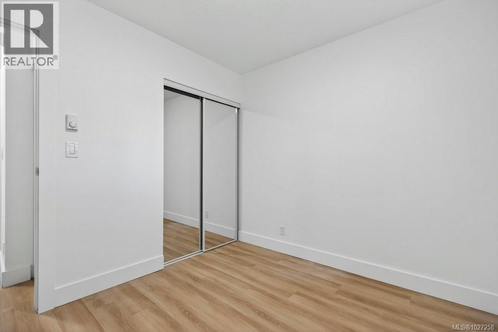 2327 Willemar Ave - 38
